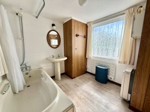 Photo 16- click for photo gallery